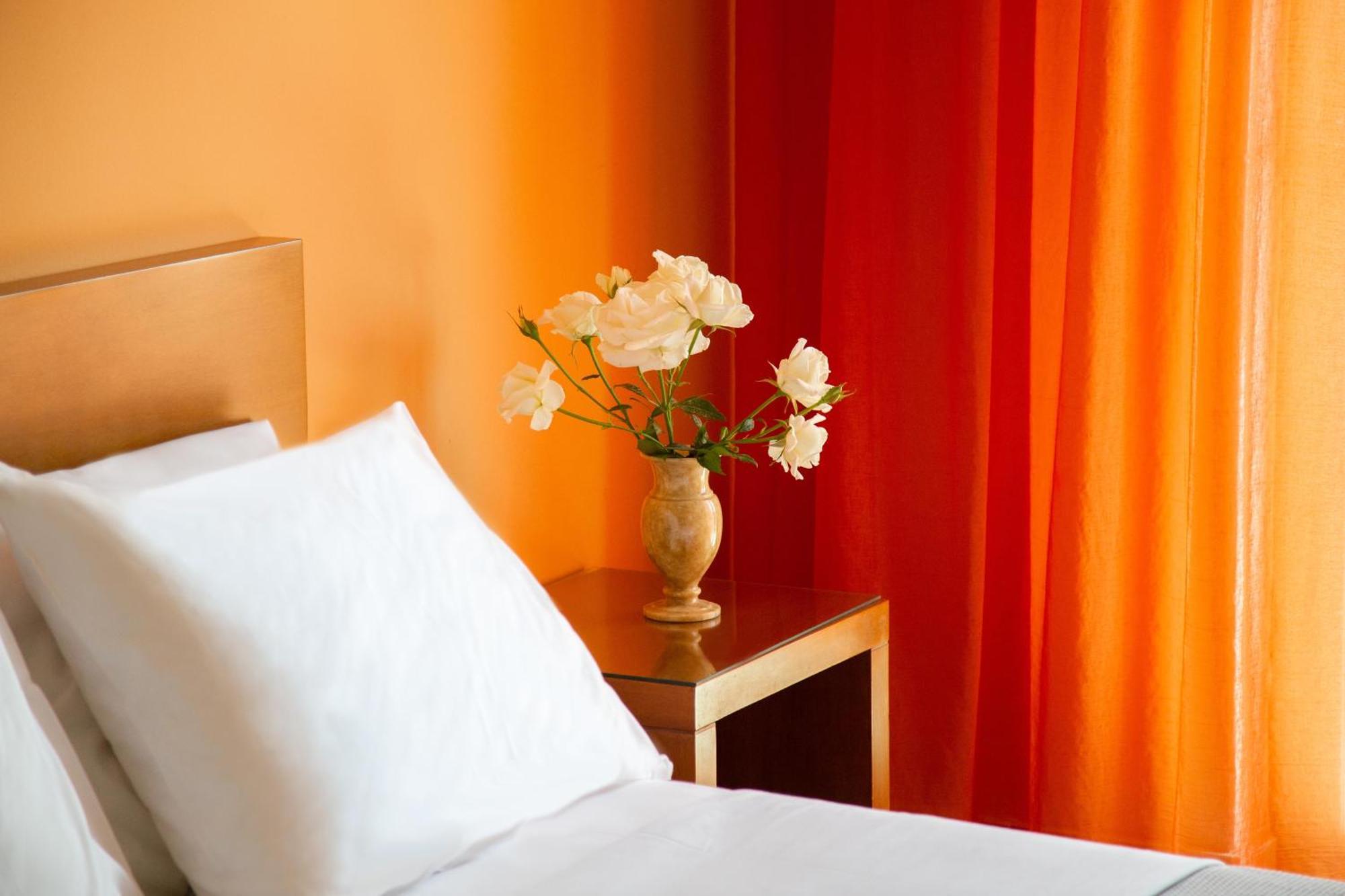 Hotel Giorgio Athena Bagian luar foto