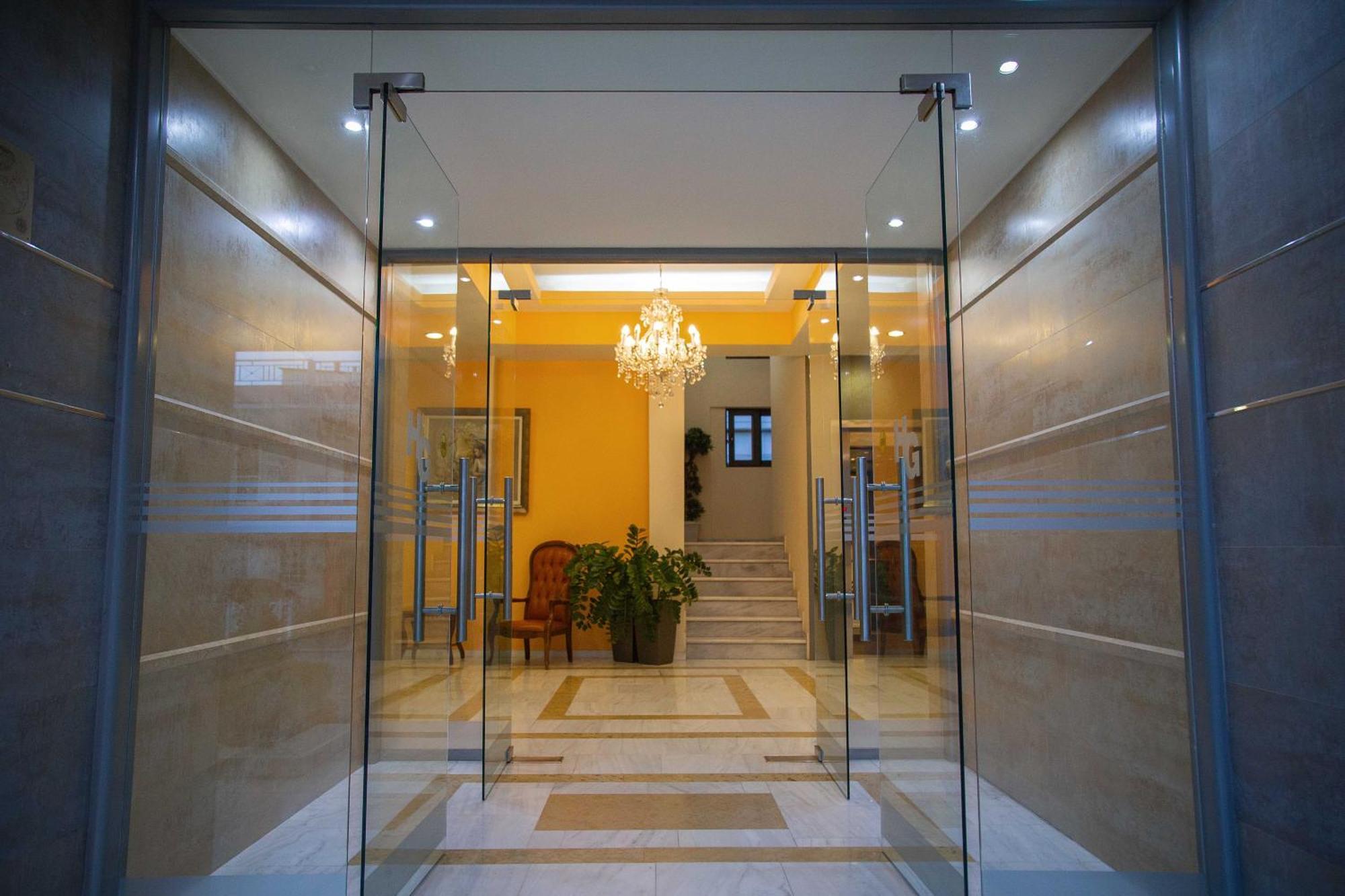 Hotel Giorgio Athena Bagian luar foto