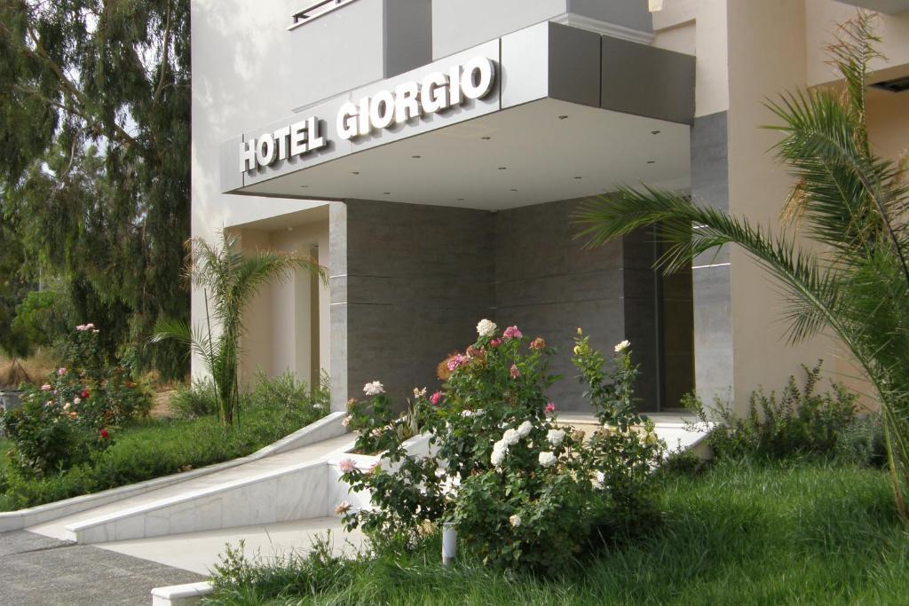 Hotel Giorgio Athena Bagian luar foto