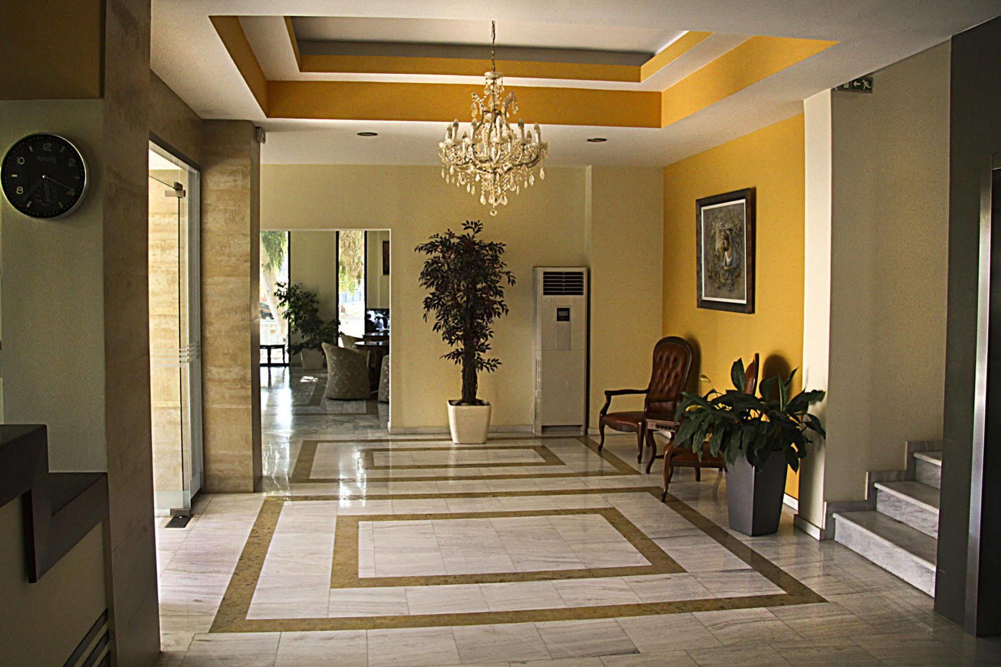Hotel Giorgio Athena Bagian luar foto