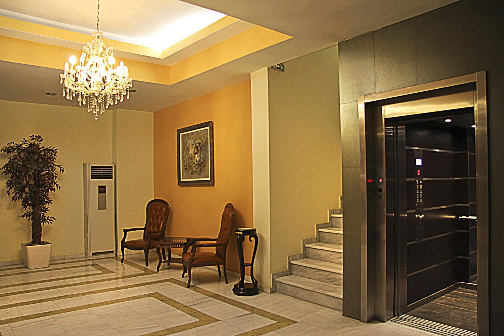 Hotel Giorgio Athena Bagian luar foto